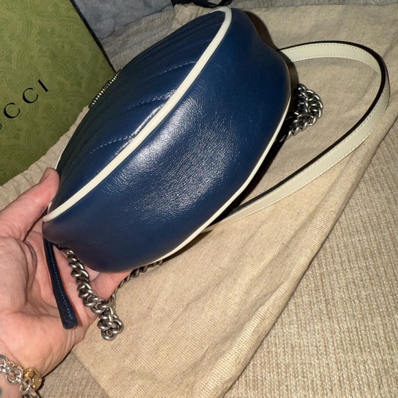 🔥 💯 Gucci Matelasse Leather Torchon GG Marmont Round Bag - Picture 7 of 13